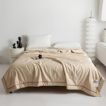 無印良品蚕蛹蛋白玻尿酸被 MUJI-B24-15