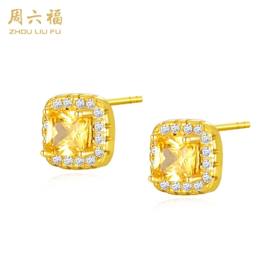 周六福S925银璀璨小方糖耳钉 ZLFJ091835